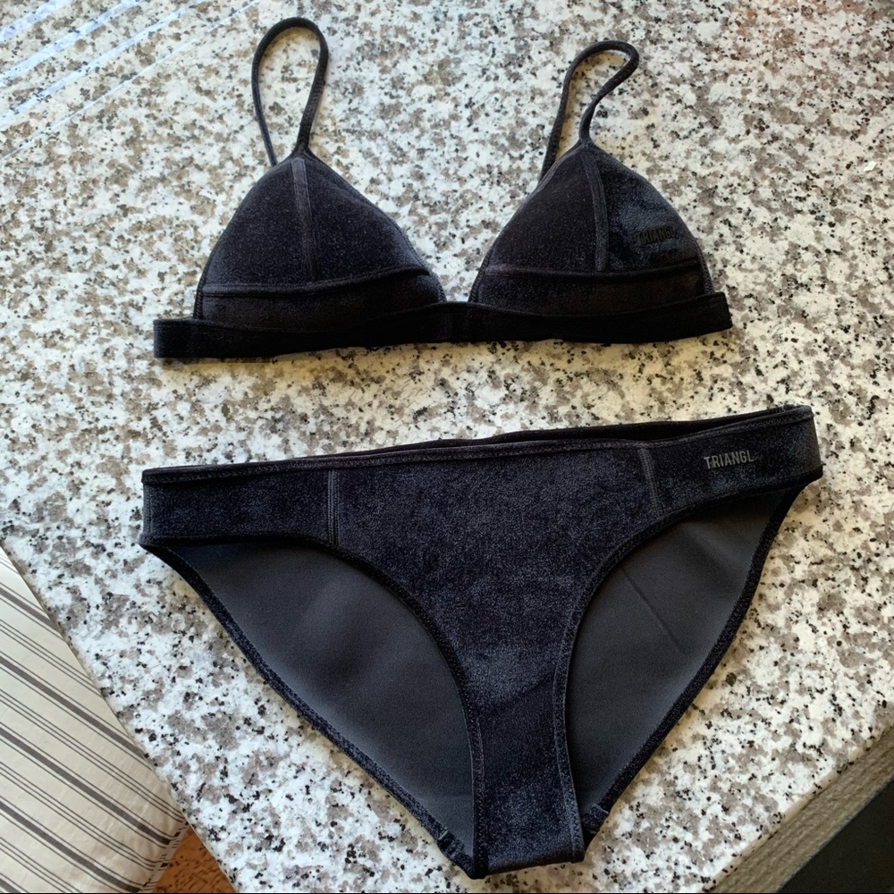 Triangl Rare Black Velvet Bikini Set S/M